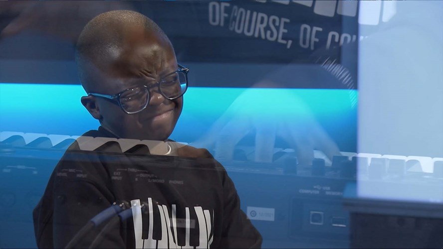 Jude Kofie - "Total Praise"