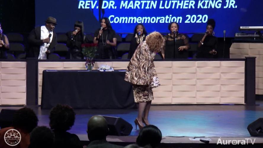 Dorinda Clark-Cole Performance