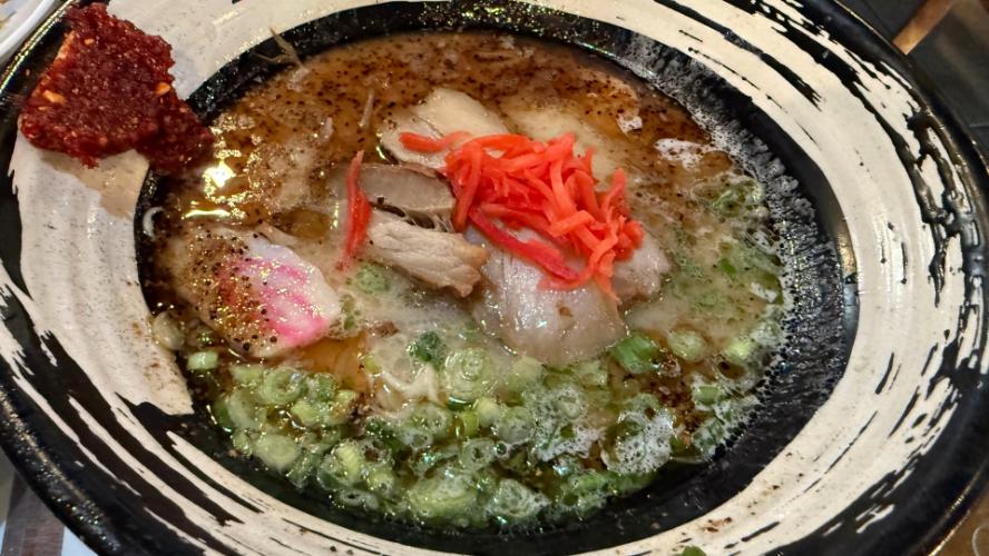 Antony Bruno Shares Journey of Eating at Every Restaurant On Havana Street