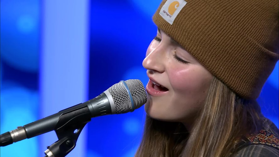 Emelise Munoz -Young Memories