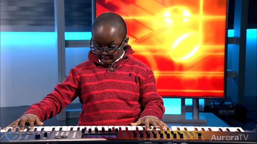 Jude Kofie Plays "Grateful God"